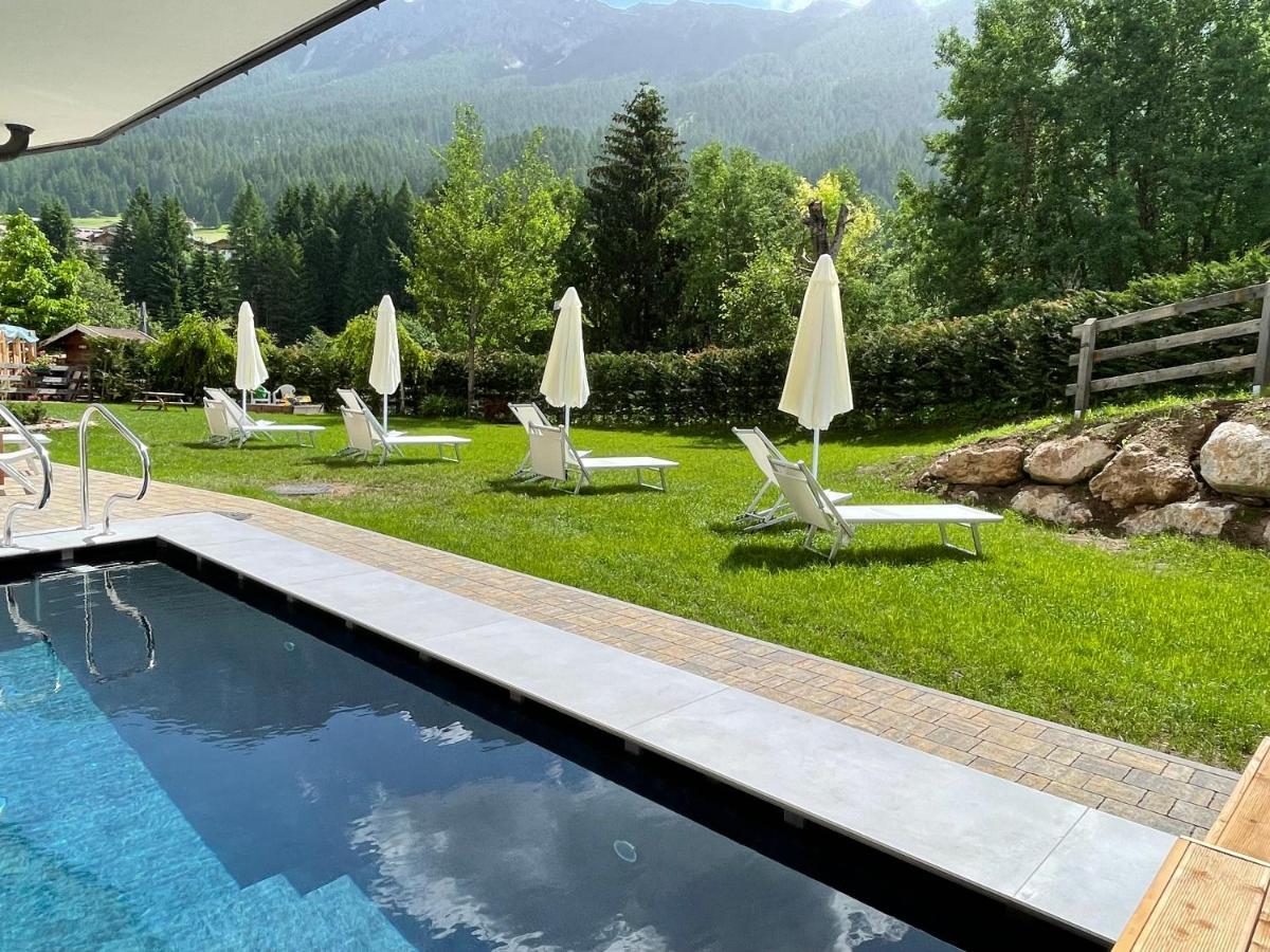 Hotel Miravalle Soraga Esterno foto